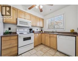 385 PIONEER Drive UnitNo. 5 - 9