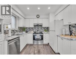 425 ERINBROOK Drive - 17