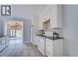 28 WILLOW Street - 7