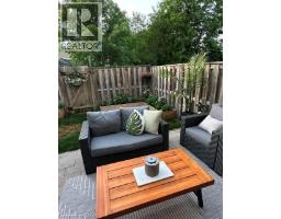 80 OLD COUNTRY Drive UnitNo. 2 - 27