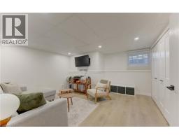 80 OLD COUNTRY Drive UnitNo. 2 - 6