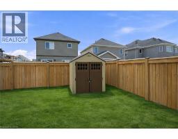 1 BAWCUTT Crescent - 32