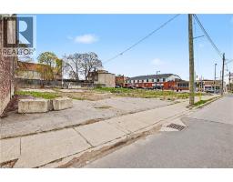 868 KING Street E - 3
