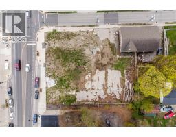 868 KING Street E - 5