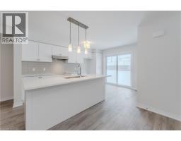 15 URBANE Boulevard - 12