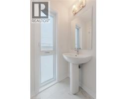 15 URBANE Boulevard - 17