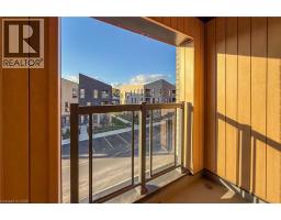 15 URBANE Boulevard - 18