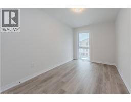 15 URBANE Boulevard - 19