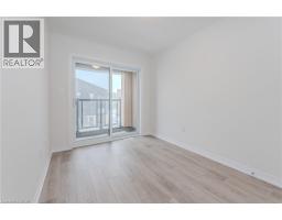 15 URBANE Boulevard - 21