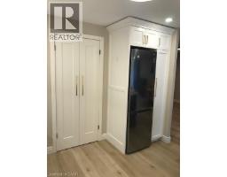 35 GREEN VALLEY Drive UnitNo. 502 - 5