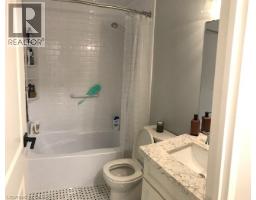 35 GREEN VALLEY Drive UnitNo. 502 - 7
