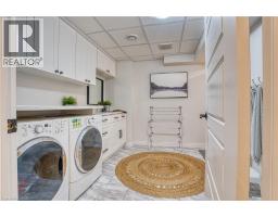 525 BLAKE Street E - 41
