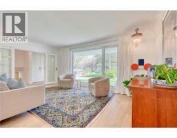 187 WOODVIEW Crescent - 10