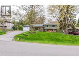 187 WOODVIEW Crescent - 2