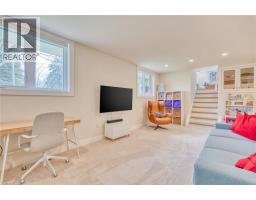 187 WOODVIEW Crescent - 33