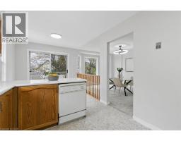 83 CANROBERT Street - 17