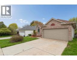83 CANROBERT Street - 2