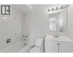 83 CANROBERT Street - 27