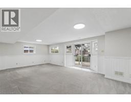 83 CANROBERT Street - 30