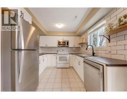 99 CANROBERT Street - 7