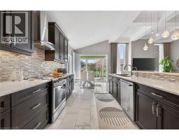 225 KETTLE LAKE Drive - 23