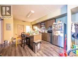 8 HICKORY Street W UnitNo. 404 - 9