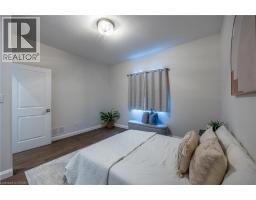 5 OLD HAMILTON Road UnitNo. 7 - 15