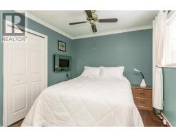 34 BLACKHORNE Crescent - 23