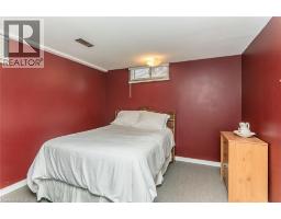 34 BLACKHORNE Crescent - 34