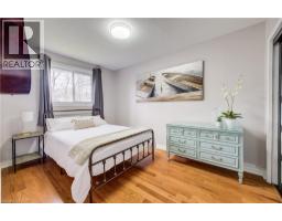 4 RONALD Road - 15
