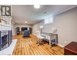 4 RONALD Road - 21
