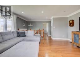 4 RONALD Road - 6