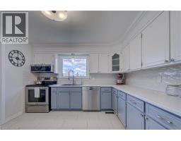 4 RONALD Road - 9