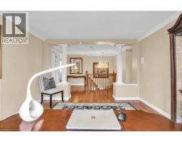 228 MICHENER Crescent - 24