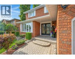 228 MICHENER Crescent - 3