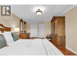 228 MICHENER Crescent - 30