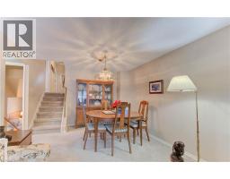 33 MANOR Drive - 8