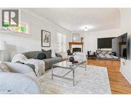 132 QUEEN Street W - 12