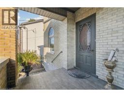 132 QUEEN Street W - 6