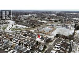 233 Kinross Street, MLS 40794224