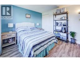 26 CLUTHE Crescent - 18