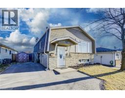 26 CLUTHE Crescent - 2