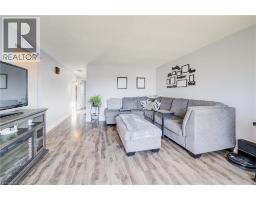 26 CLUTHE Crescent - 4
