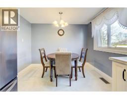 26 CLUTHE Crescent - 9