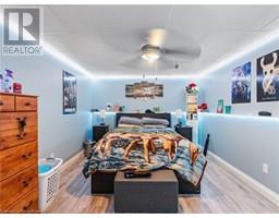 1306 ST JOHNS Road W - 32