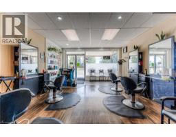 744 QUEEN Street S - 15