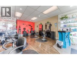 744 QUEEN Street S - 17
