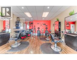 744 QUEEN Street S - 18