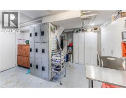 744 QUEEN Street S - 21
