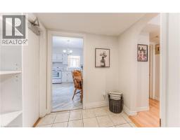 744 QUEEN Street S - 35